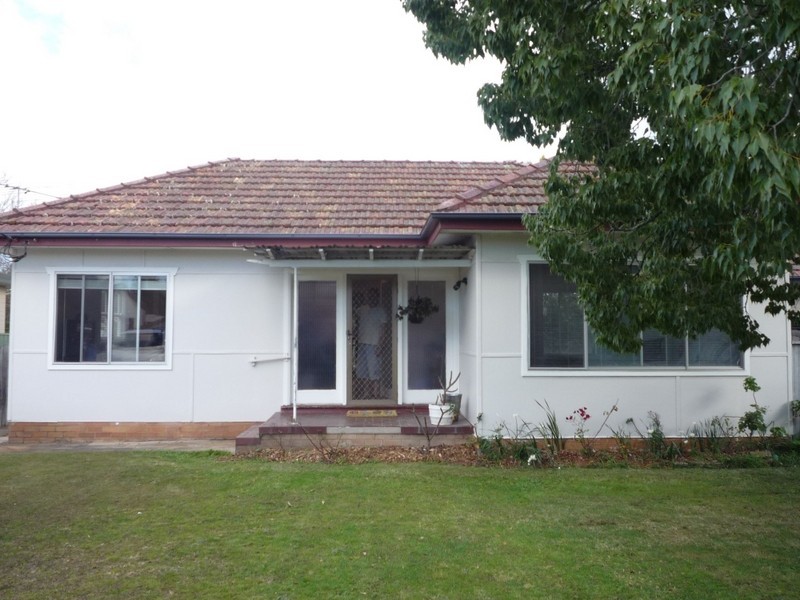 30 SIXTH AVENUE, Loftus NSW 2232