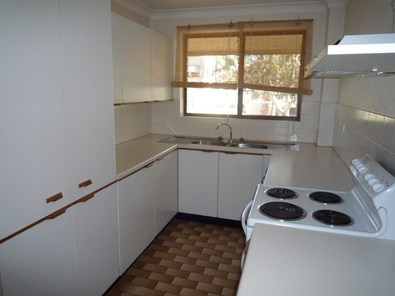 7/91-93 Flora Street, Sutherland NSW 2232