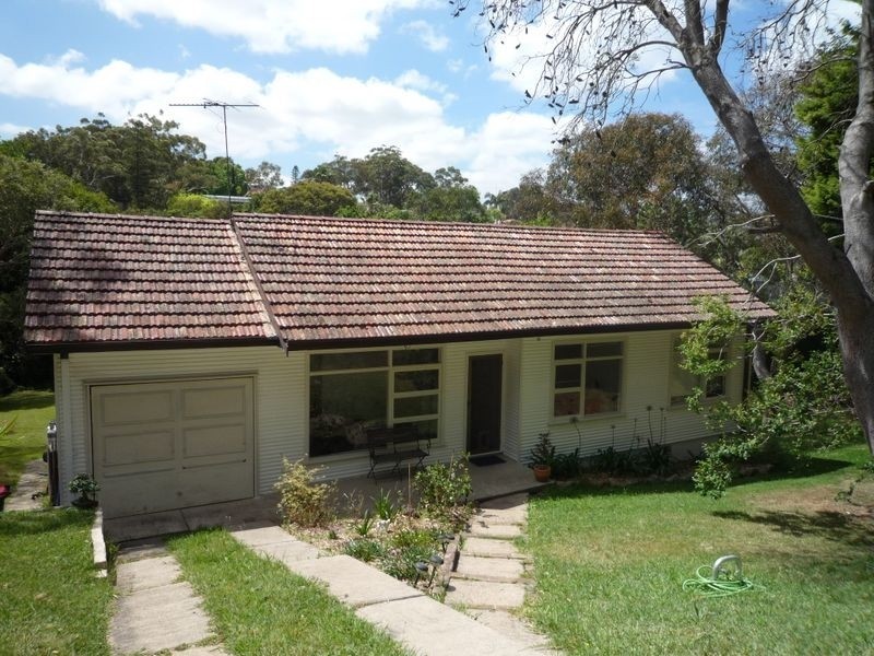 136 Glencoe Street, Sutherland NSW 2232