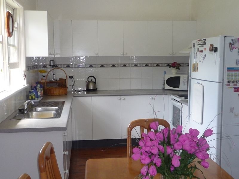 136 Glencoe Street, Sutherland NSW 2232