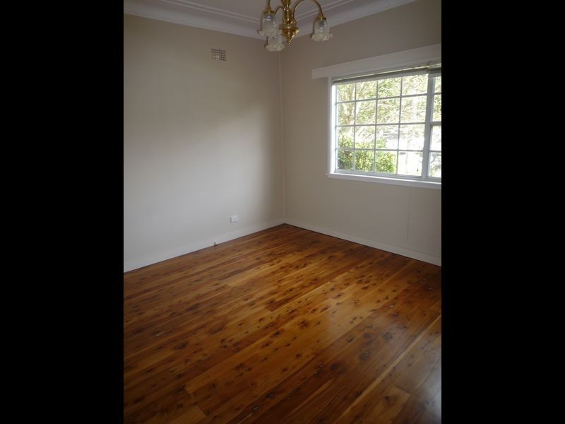 138 Linden Street, Sutherland NSW 2232