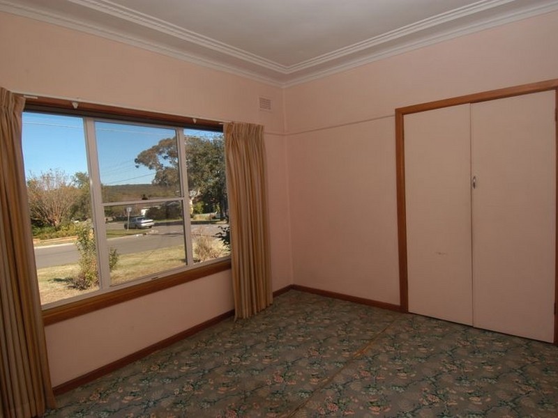 11 Aldgate Street, Sutherland NSW 2232