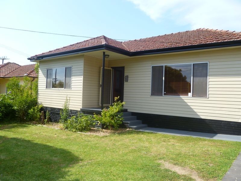 97 Anzac Avenue, Engadine NSW 2233