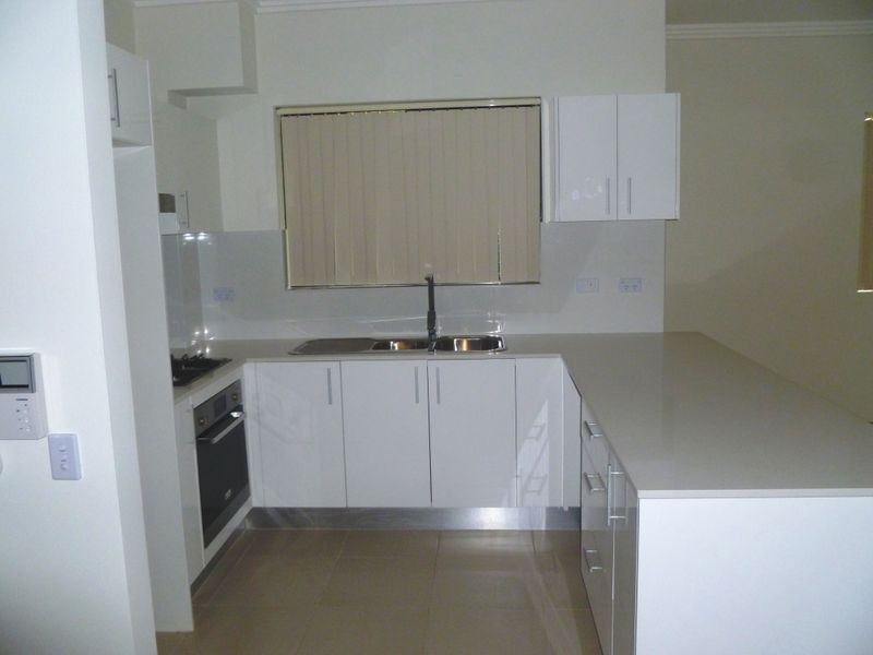 7/73-75 Acacia Road, Kirrawee NSW 2232