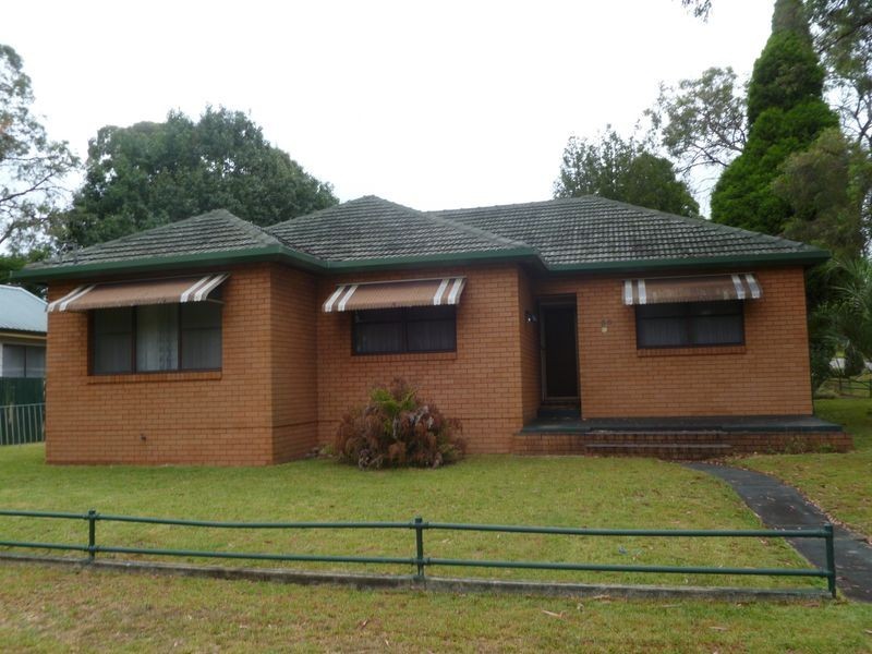 36 Linden Street, Sutherland NSW 2232