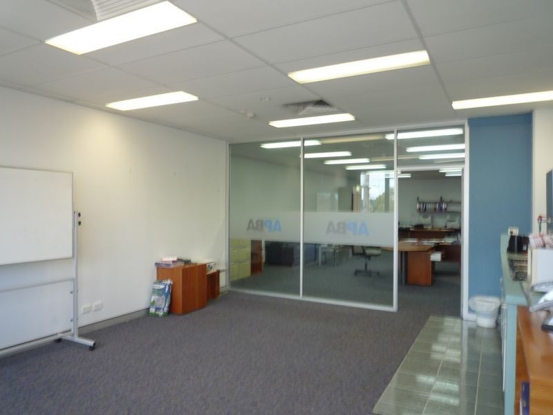 4/10-12 Boyle St, Sutherland NSW 2232
