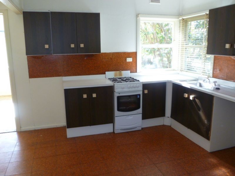 39 Sunbury St, Sutherland NSW 2232