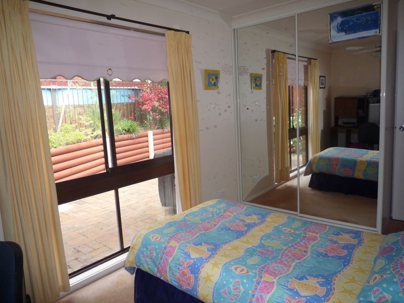 11 Roebourne Street, Yarrawarrah NSW 2233