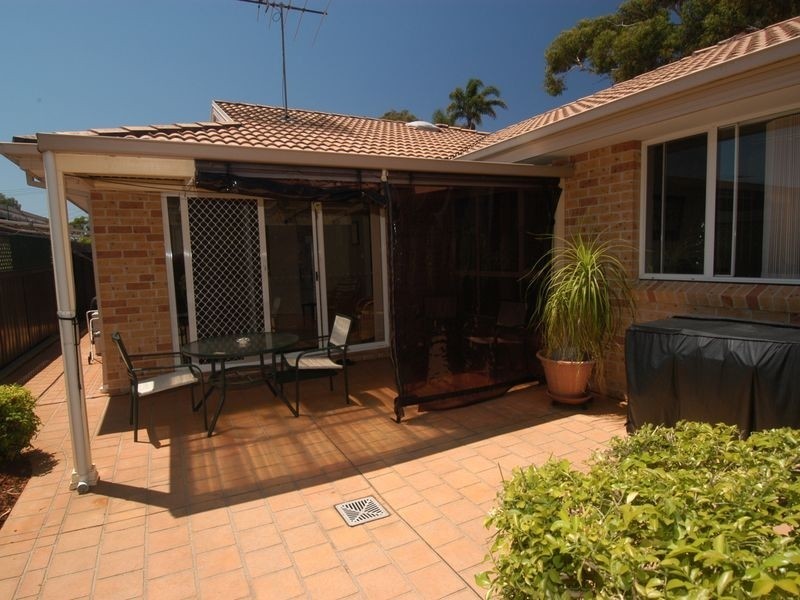 2/23 Irrubel Road, Caringbah NSW 2229