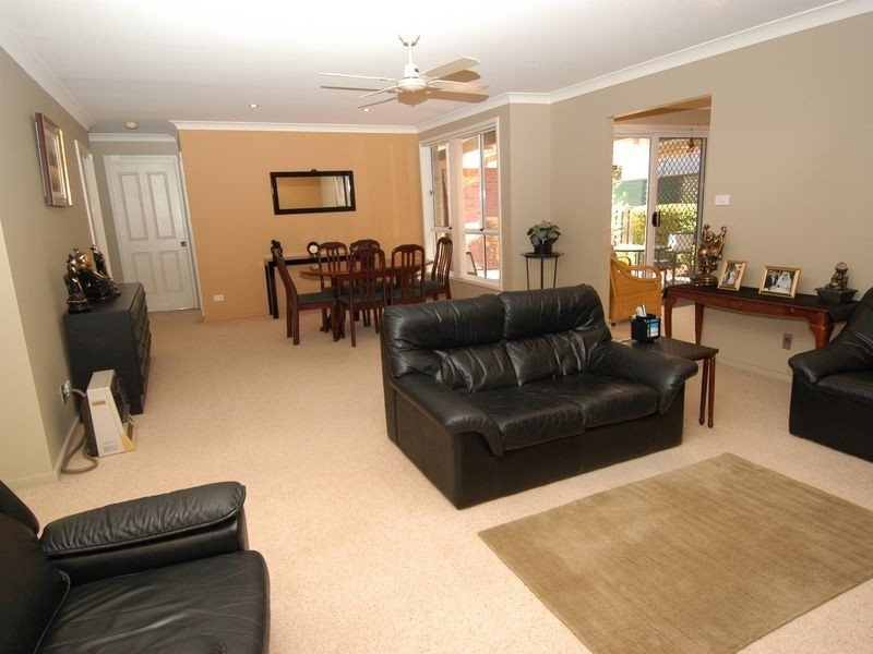 2/23 Irrubel Road, Caringbah NSW 2229