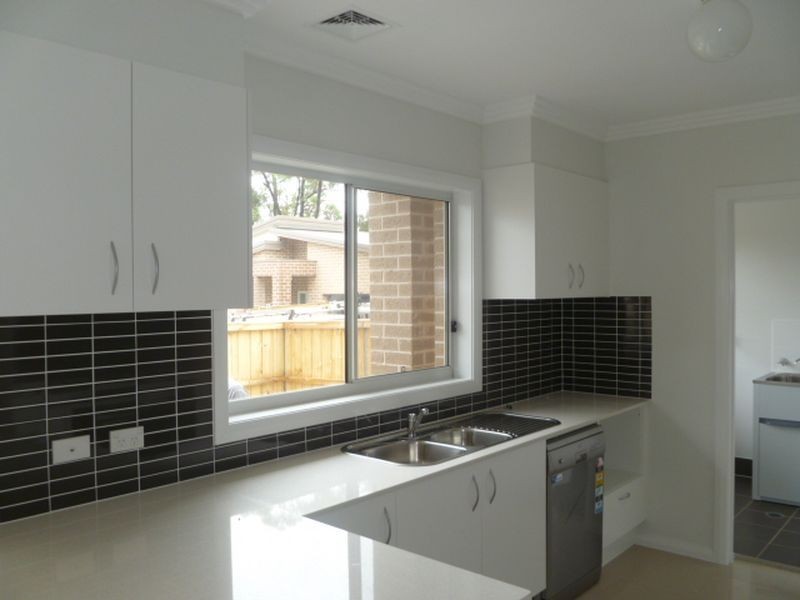 1/39 Leonay Street, Sutherland NSW 2232