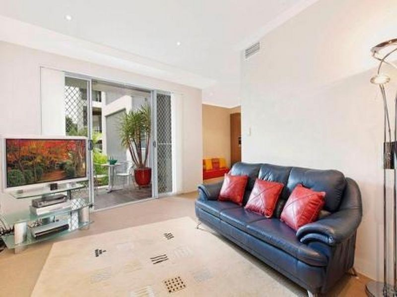13/55 Auburn Street, Sutherland NSW 2232