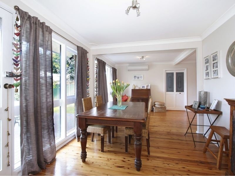 101 Bunarba Road, Gymea Bay NSW 2227