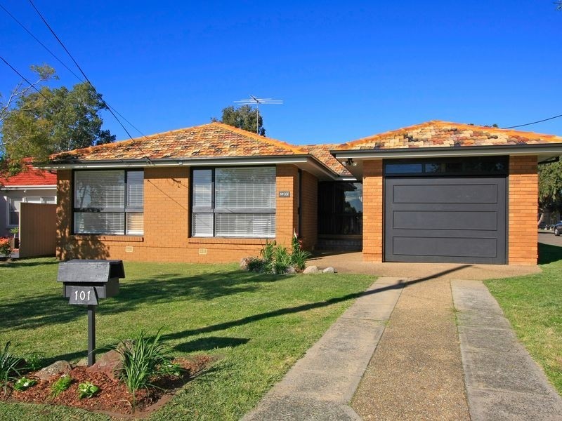 101 Bunarba Road, Gymea Bay NSW 2227