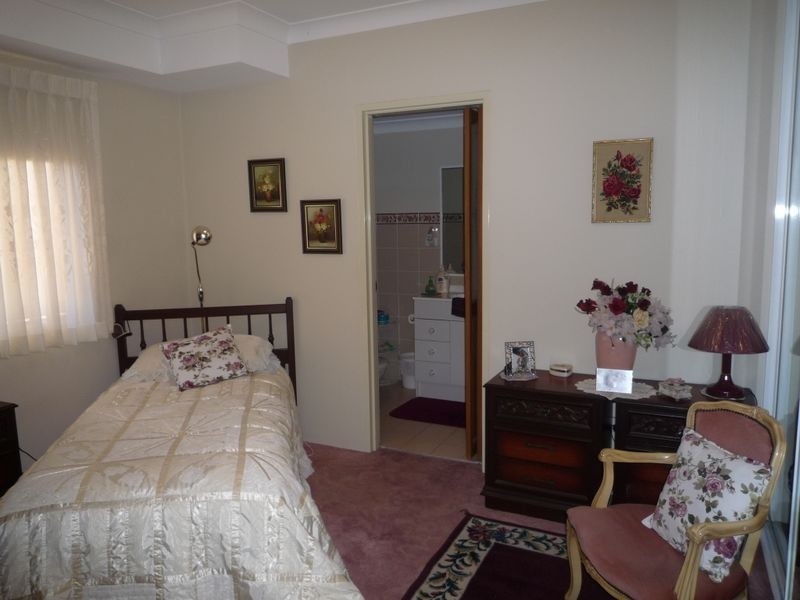 1/20 Leonay Street, Sutherland NSW 2232