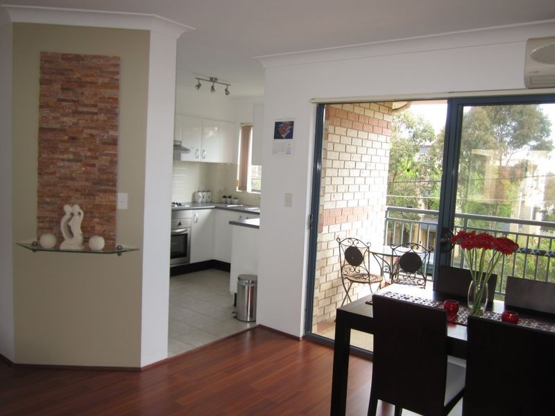 17/3-5 Morley St, Sutherland NSW 2232