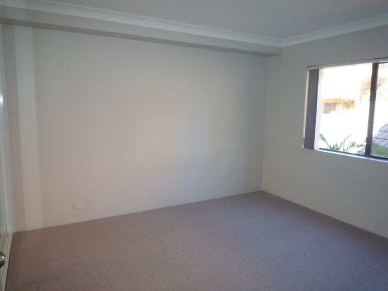 4/12-14 Clubb Crescent, Miranda NSW 2228