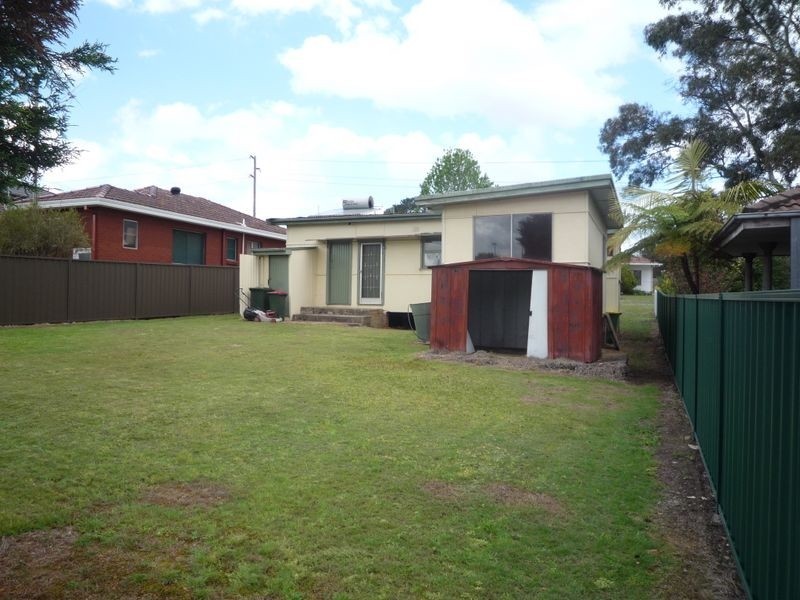 13 Bullecourt Avenue, Engadine NSW 2233