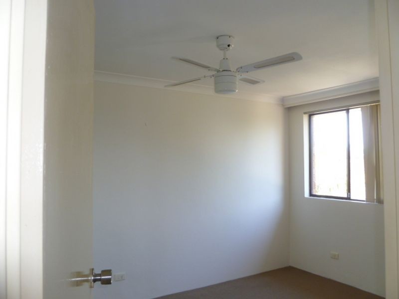 13/98 Glencoe Street, Sutherland NSW 2232