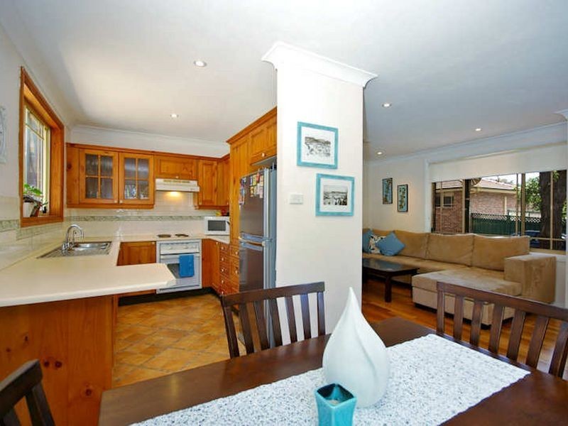 2/103-105 Glencoe Street, Sutherland NSW 2232