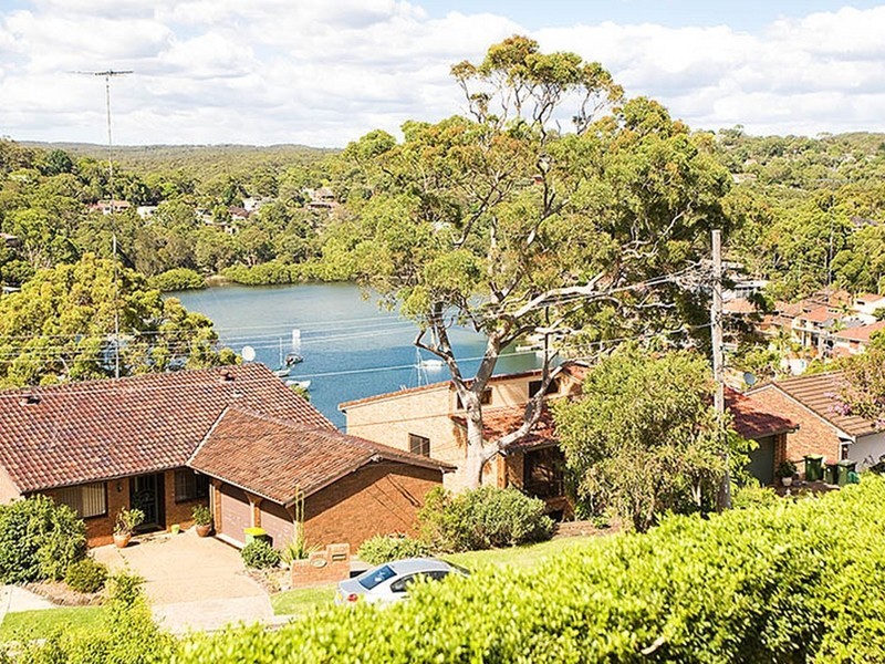 29 Naranganah Avenue, Gymea Bay NSW 2227