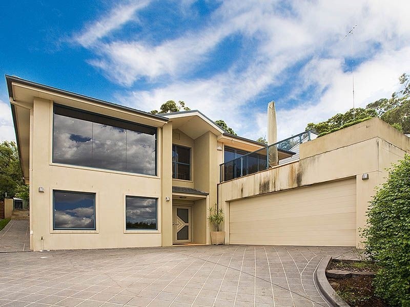 29 Naranganah Avenue, Gymea Bay NSW 2227