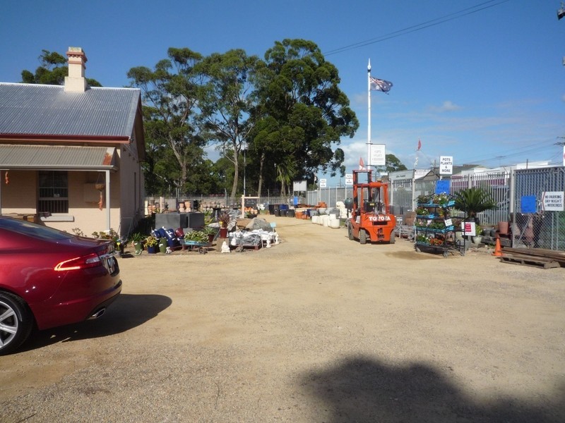 1328 Princes Highway, Heathcote NSW 2233