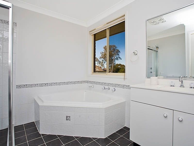 63 Saunders Bay Road, Caringbah South NSW 2229