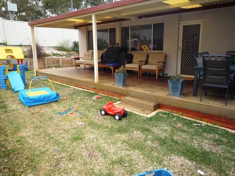 9 Leonay Street, Sutherland NSW 2232