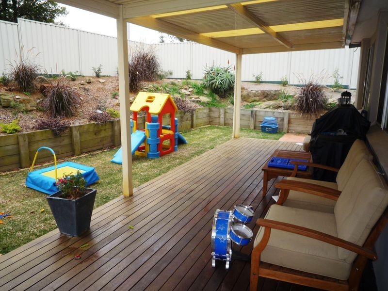 9 Leonay Street, Sutherland NSW 2232