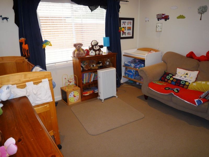 9 Leonay Street, Sutherland NSW 2232