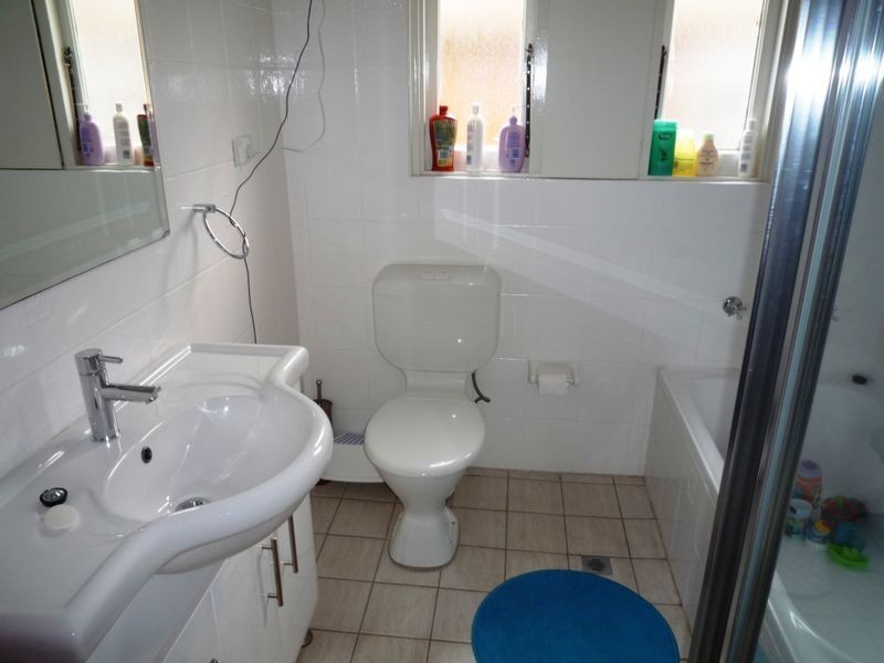 9 Leonay Street, Sutherland NSW 2232