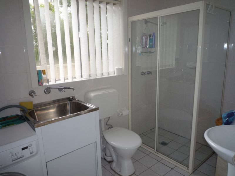 9 Leonay Street, Sutherland NSW 2232