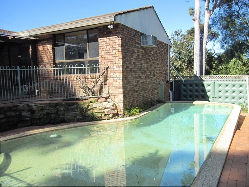 7 Ferguson Close, Menai NSW 2234
