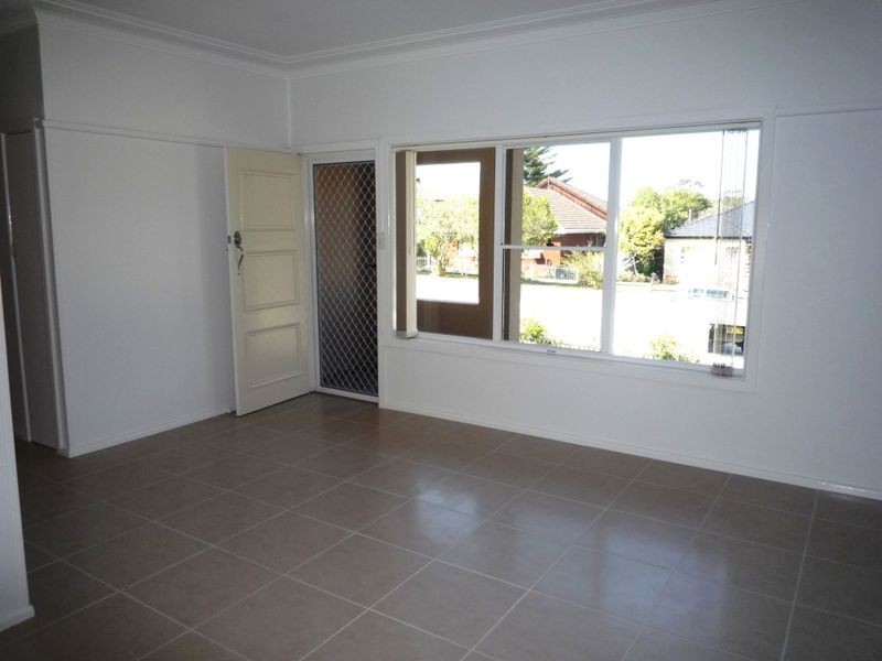 11 Aldgate Street, Sutherland NSW 2232