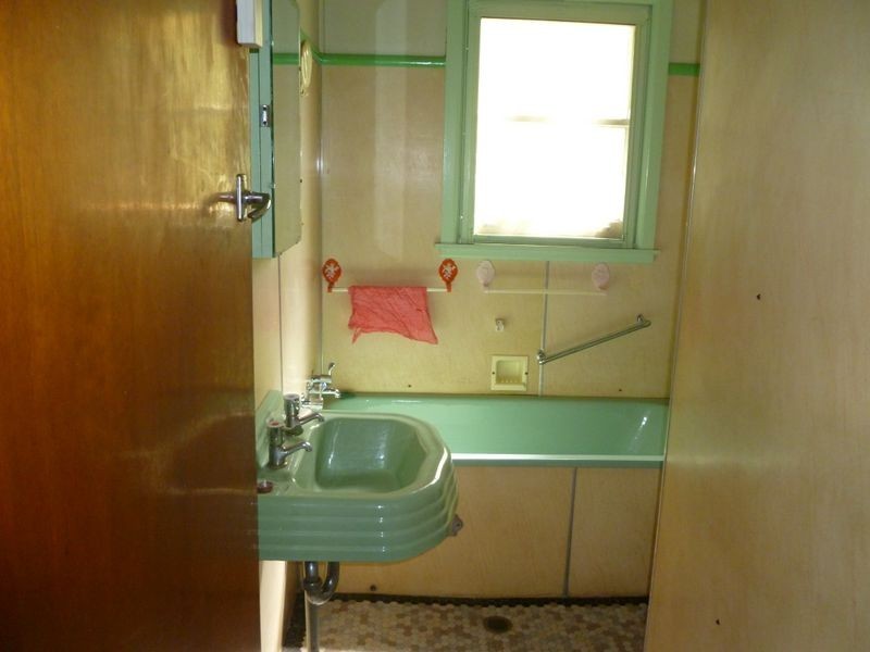 11 Waratah Rd, Engadine NSW 2233