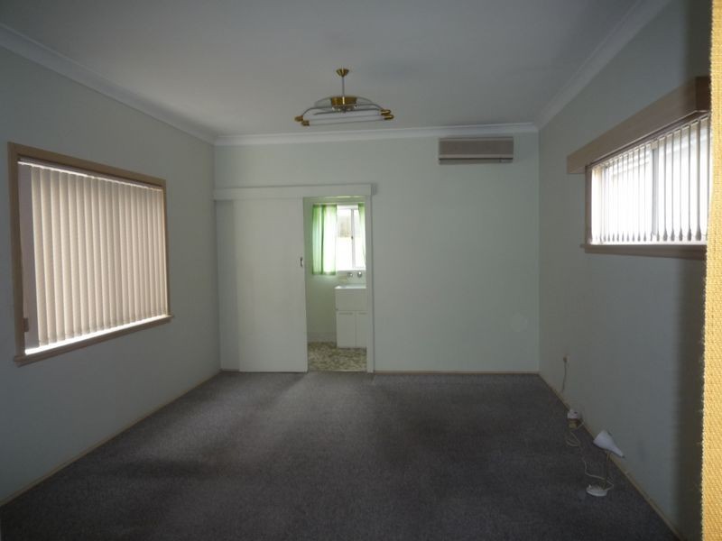 9 Eighth Avenue, Loftus NSW 2232