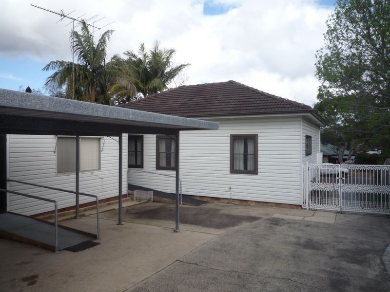 9 Eighth Avenue, Loftus NSW 2232