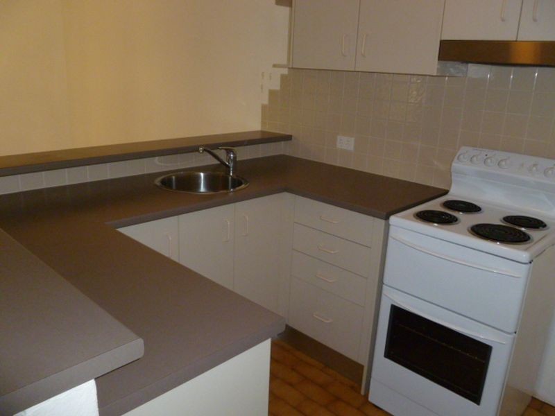 40/125 Oak Road, Kirrawee NSW 2232