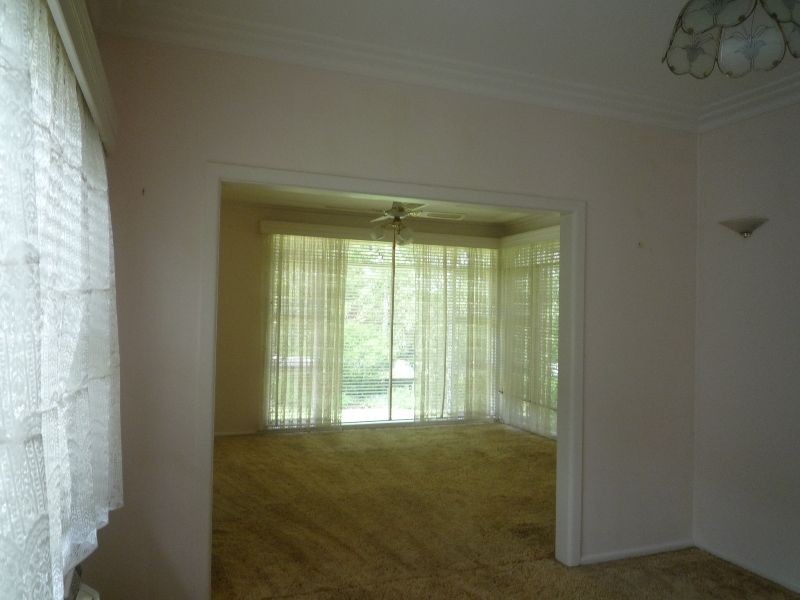 15 Glenelg St, Sutherland NSW 2232