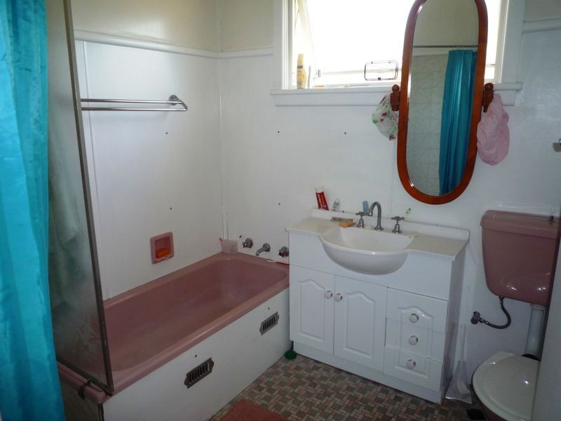 136 Glencoe Street, Sutherland NSW 2232