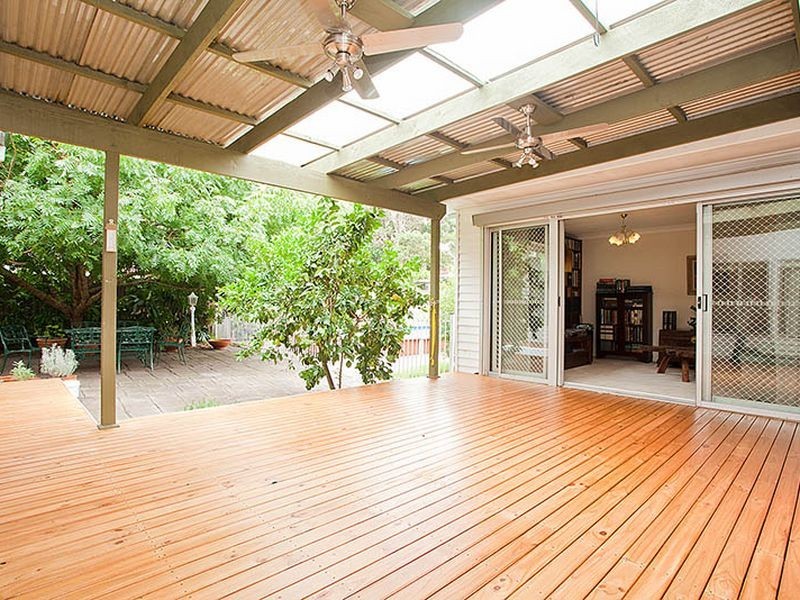 132 Acacia Road, Kirrawee NSW 2232