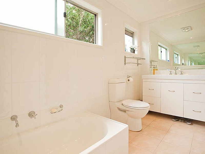 132 Acacia Road, Kirrawee NSW 2232