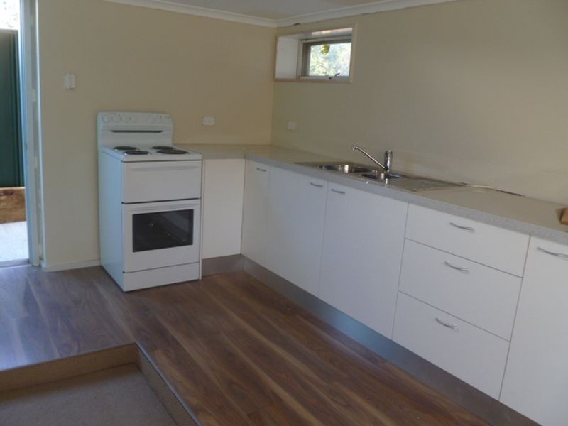 2 Dalley Road, Heathcote NSW 2233