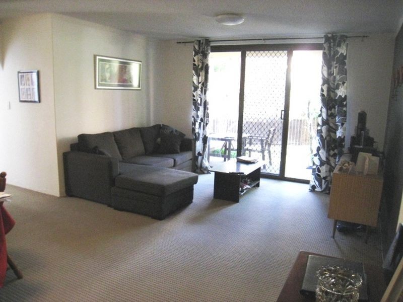 1/60-66 Auburn St, Sutherland NSW 2232