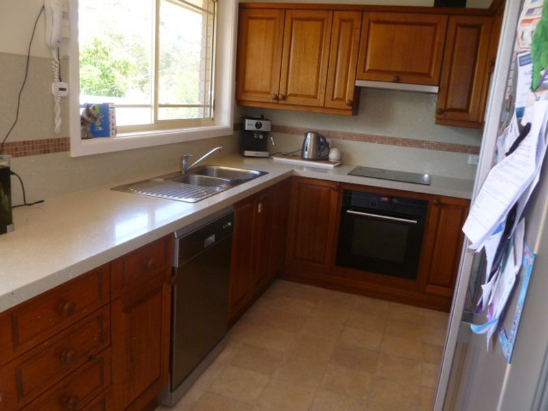 10 Azalea Pl, Loftus NSW 2232