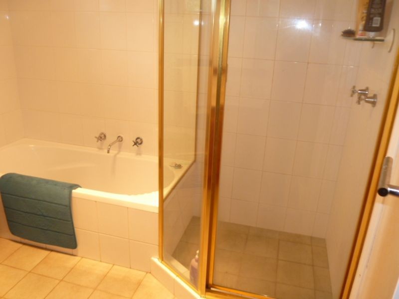 10 Azalea Pl, Loftus NSW 2232