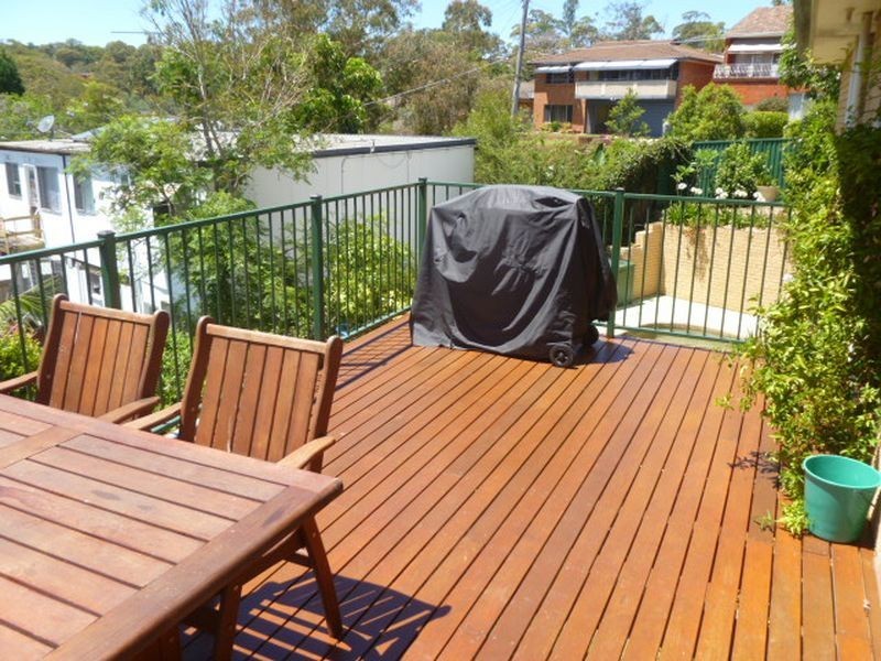 10 Azalea Pl, Loftus NSW 2232