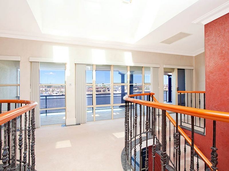 4 Lachlan Avenue, Sylvania Waters NSW 2224