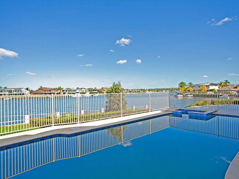 4 Lachlan Avenue, Sylvania Waters NSW 2224